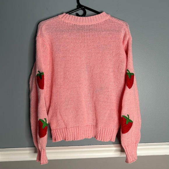 Cute Pink Strawberry Embroidered Knit Sweater Women's Size M Long Sleeve‎ - Picture 7 of 9